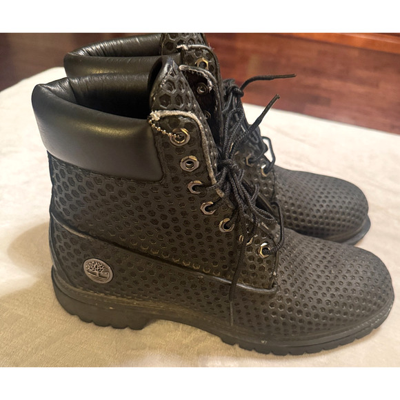 Timberland Vent Tech Boots Black Leather Hive Honeycomb Mens 11 hiking FLAW - Picture 1 of 10